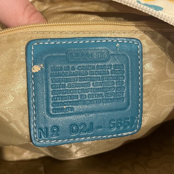 Coach rainbow monogram signature crossbody with unbranded chain GUC - Picture 4 of 6